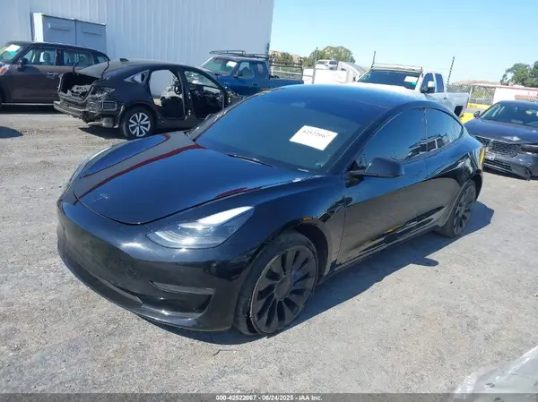 5YJ3E1EC5PF679346 2023 TESLA MODEL 3 - Image 2