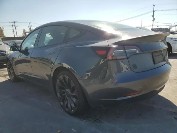 5YJ3E1EC5PF688399 2023 TESLA MODEL 3 - Image 2
