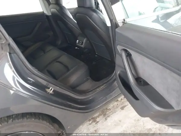 5YJ3E1EC6LF647211 2020 TESLA MODEL 3 - Image 8