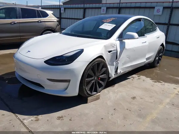 5YJ3E1EC6LF720769 2020 TESLA MODEL 3 - Image 2
