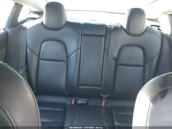 5YJ3E1EC6LF742030 2020 TESLA MODEL 3 - Image 8