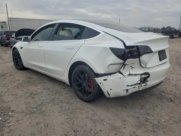 5YJ3E1EC6LF775013 2020 TESLA MODEL 3 - Image 2