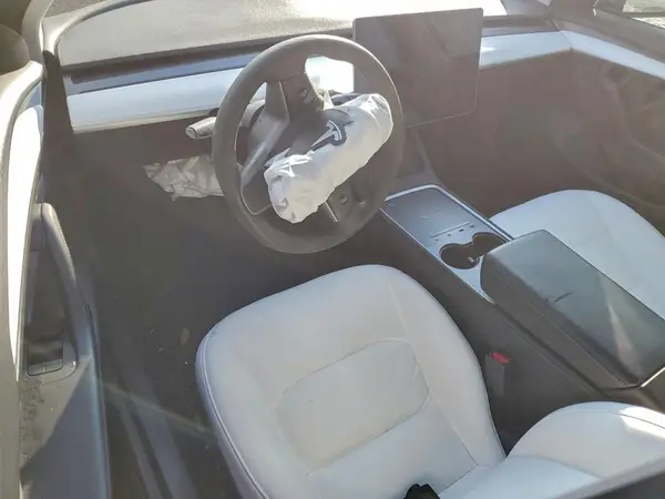 5YJ3E1EC6MF020235 2021 TESLA MODEL 3 - Image 8