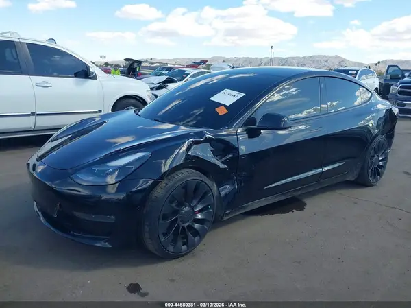 5YJ3E1EC6MF037780 2021 TESLA MODEL 3 - Image 2