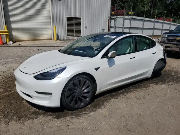 5YJ3E1EC6MF045037 2021 TESLA MODEL 3 - Image 1