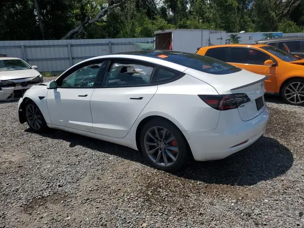 5YJ3E1EC6MF056491 2021 TESLA MODEL 3 - Image 2
