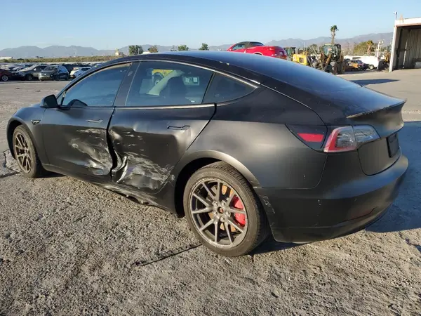5YJ3E1EC6MF064896 2021 TESLA MODEL 3 - Image 2