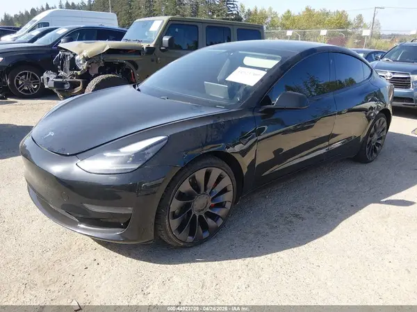 5YJ3E1EC6MF070844 2021 TESLA MODEL 3 - Image 2