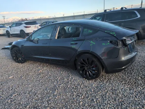 5YJ3E1EC6MF072920 2021 TESLA MODEL 3 - Image 2