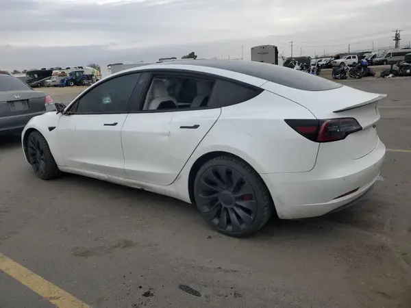5YJ3E1EC6MF078104 2021 TESLA MODEL 3 - Image 2