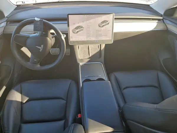 5YJ3E1EC6MF094237 2021 TESLA MODEL 3 - Image 8