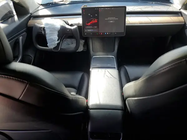 5YJ3E1EC6MF914526 2021 TESLA MODEL 3 - Image 8