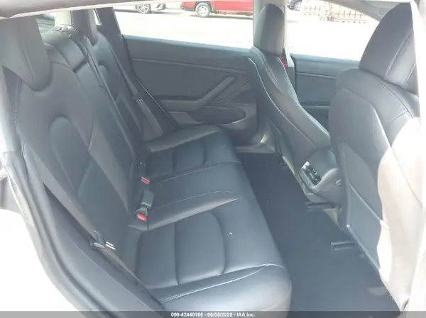 5YJ3E1EC6MF925591 2021 TESLA MODEL 3 - Image 8