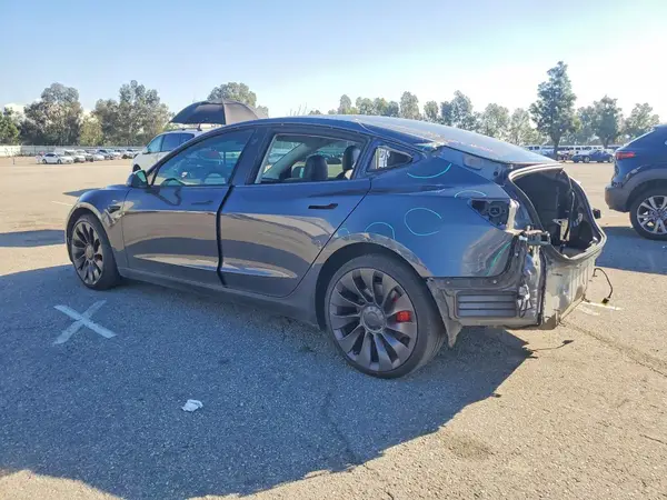 5YJ3E1EC6MF925980 2021 TESLA MODEL 3 - Image 2