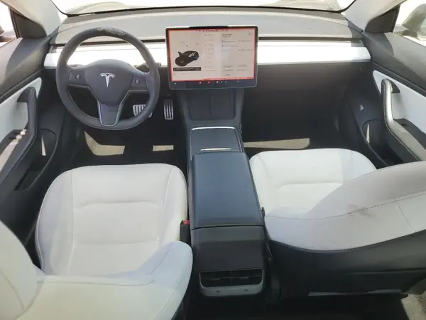 5YJ3E1EC6MF936204 2021 TESLA MODEL 3 - Image 8