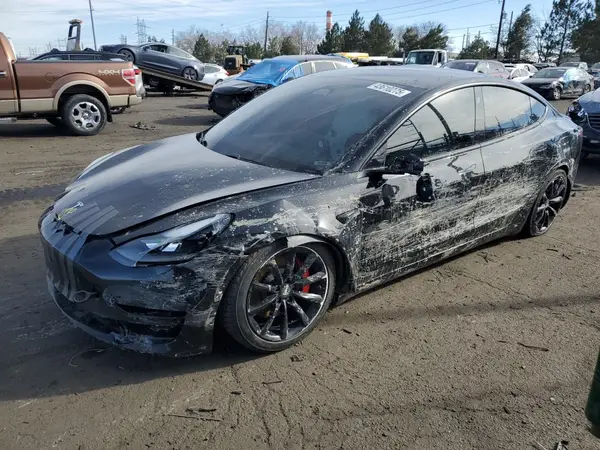 5YJ3E1EC6MF995561 2021 TESLA MODEL 3 - Image 1