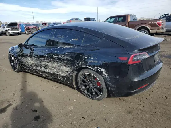 5YJ3E1EC6MF995561 2021 TESLA MODEL 3 - Image 2