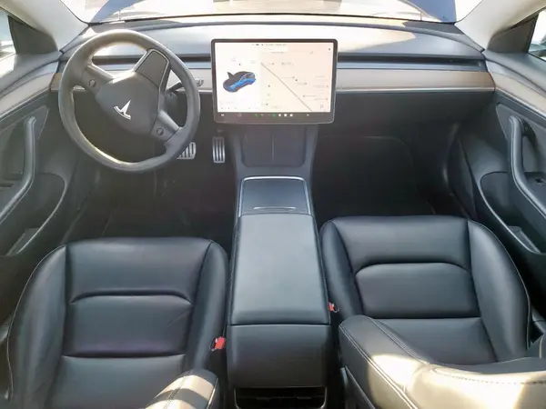 5YJ3E1EC6NF110082 2022 TESLA MODEL 3 - Image 8
