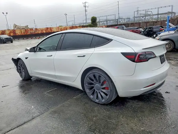 5YJ3E1EC6NF182514 2022 TESLA MODEL 3 - Image 2