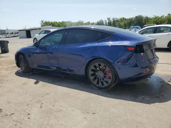 5YJ3E1EC6NF195604 2022 TESLA MODEL 3 - Image 2