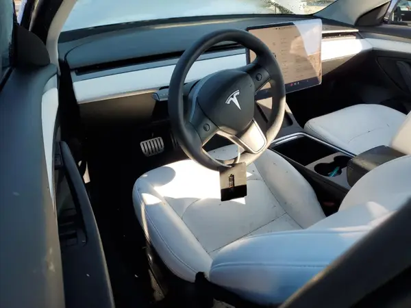 5YJ3E1EC6NF196302 2022 TESLA MODEL 3 - Image 8