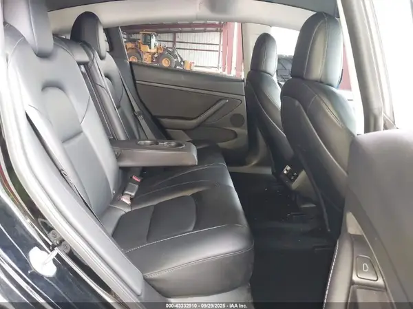 5YJ3E1EC6NF233462 2022 TESLA MODEL 3 - Image 8