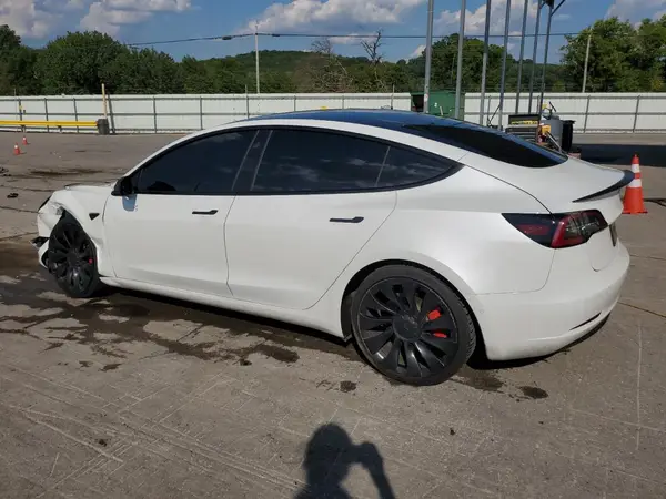 5YJ3E1EC6NF248592 2022 TESLA MODEL 3 - Image 2