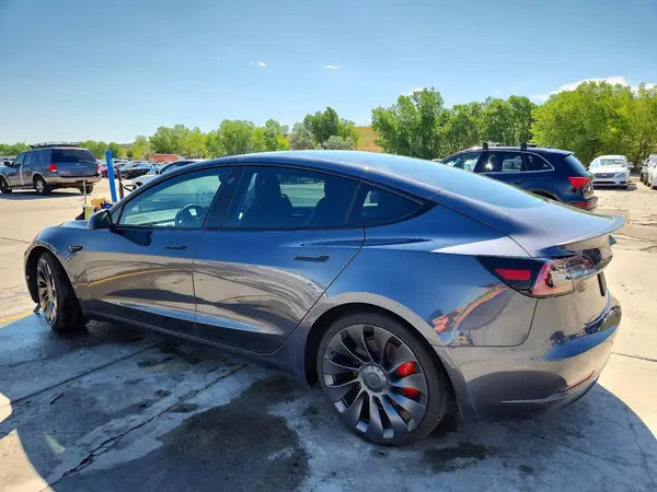 5YJ3E1EC6NF277798 2022 TESLA MODEL 3 - Image 2