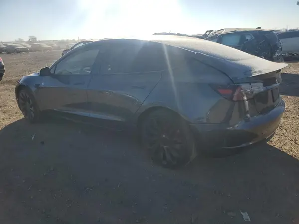 5YJ3E1EC6NF293404 2022 TESLA MODEL 3 - Image 2