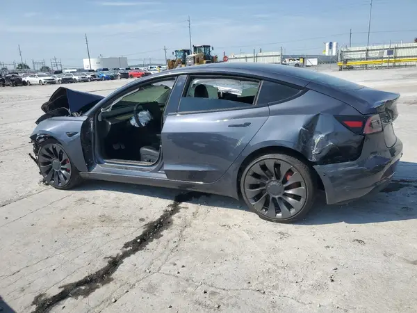 5YJ3E1EC6NF296870 2022 TESLA MODEL 3 - Image 2