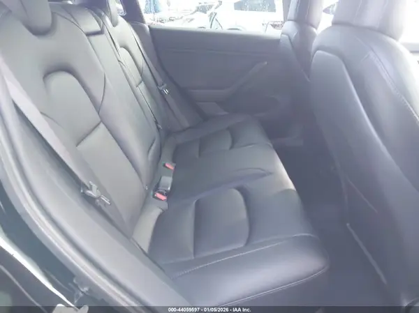 5YJ3E1EC6NF316115 2022 TESLA MODEL 3 - Image 8