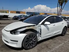 5YJ3E1EC6NF317359 2022 TESLA MODEL 3