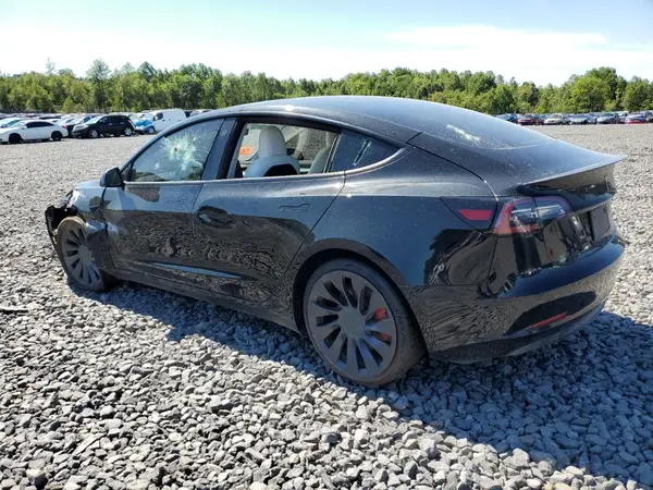 5YJ3E1EC6NF355626 2022 TESLA MODEL 3 - Image 2