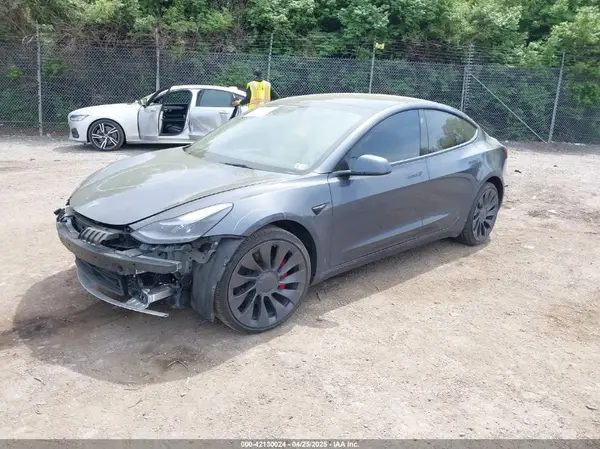 5YJ3E1EC6PF383560 2023 TESLA MODEL 3 - Image 2