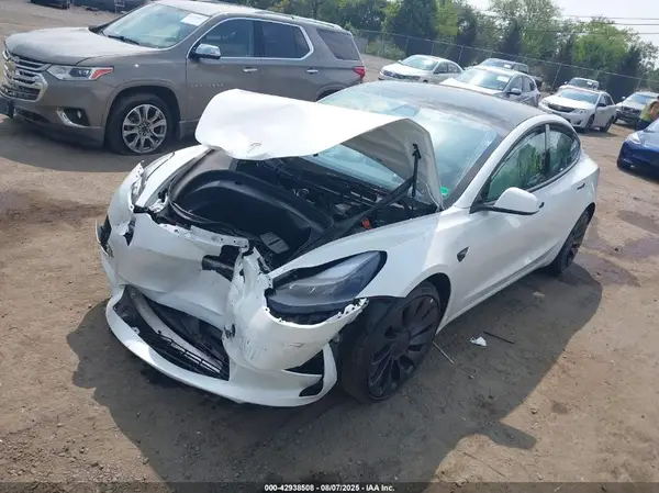 5YJ3E1EC6PF495226 2023 TESLA MODEL 3 - Image 2