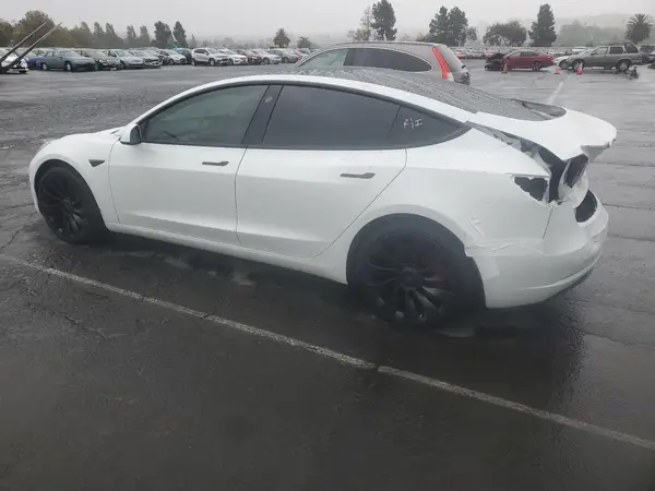 5YJ3E1EC6PF551052 2023 TESLA MODEL 3 - Image 2