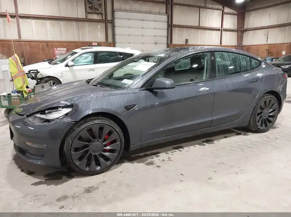 5YJ3E1EC6PF592071 2023 TESLA MODEL 3 - Image 2
