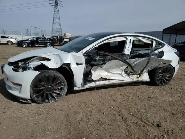 5YJ3E1EC6PF627644 2023 TESLA MODEL 3 - Image 1