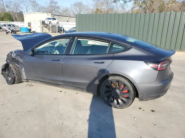 5YJ3E1EC6PF634612 2023 TESLA MODEL 3 - Image 2