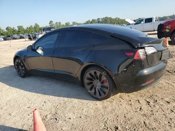 5YJ3E1EC6PF675936 2023 TESLA MODEL 3 - Image 2