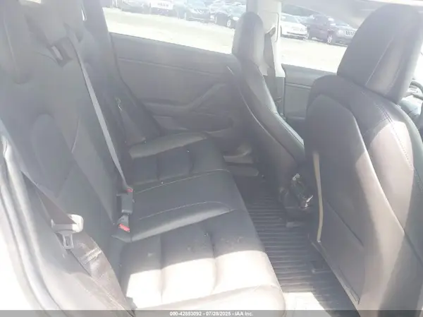 5YJ3E1EC7LF587035 2020 TESLA MODEL 3 - Image 8