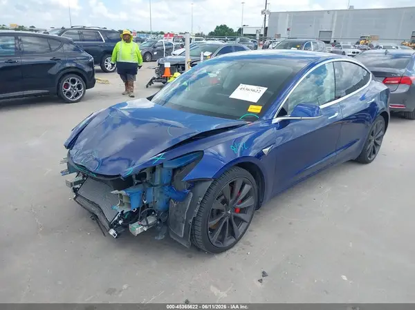 5YJ3E1EC7LF603136 2020 TESLA MODEL 3 - Image 2