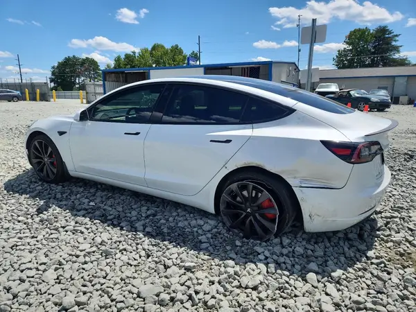 5YJ3E1EC7LF603282 2020 TESLA MODEL 3 - Image 2