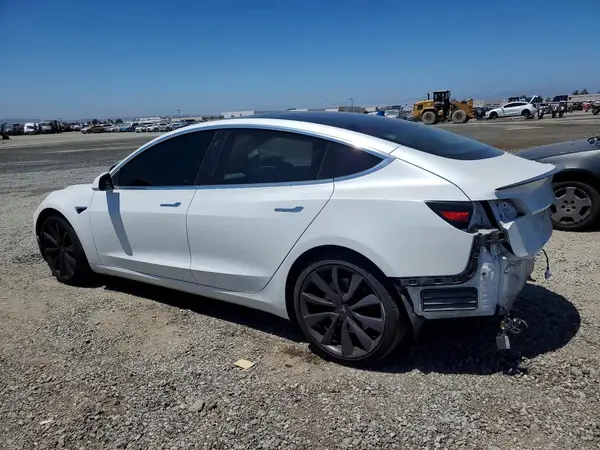 5YJ3E1EC7LF624715 2020 TESLA MODEL 3 - Image 2