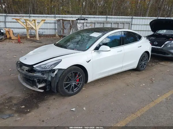 5YJ3E1EC7LF624942 2020 TESLA MODEL 3 - Image 2