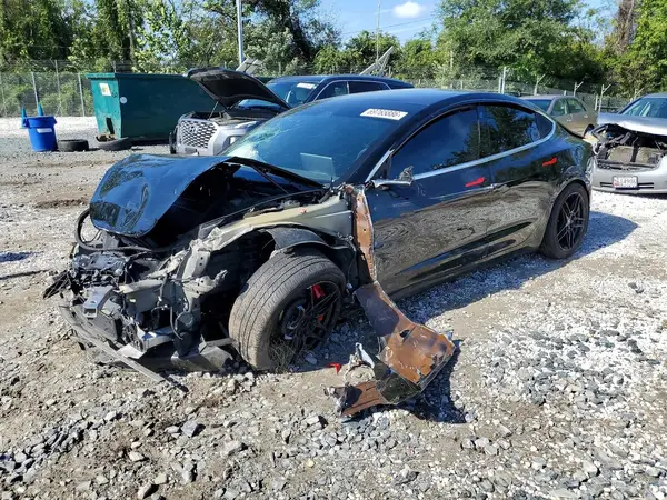 5YJ3E1EC7LF669203 2020 TESLA MODEL 3 - Image 1