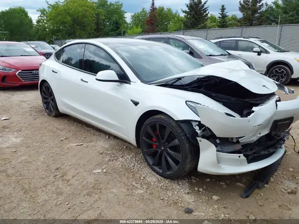5YJ3E1EC7LF714303 2020 TESLA MODEL 3 - Image 1