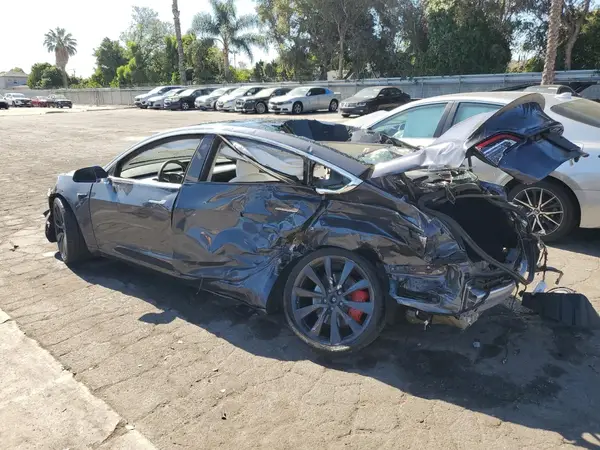 5YJ3E1EC7LF791933 2020 TESLA MODEL 3 - Image 2