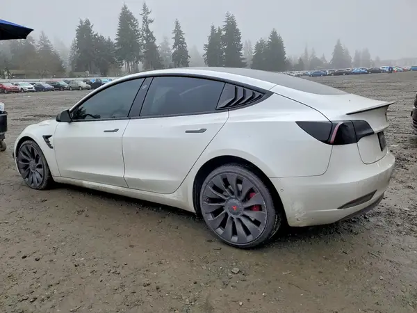 5YJ3E1EC7MF001614 2021 TESLA MODEL 3 - Image 2