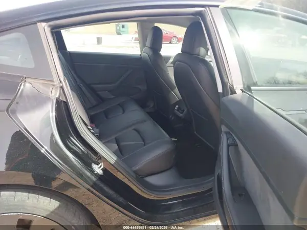 5YJ3E1EC7MF030188 2021 TESLA MODEL 3 - Image 8